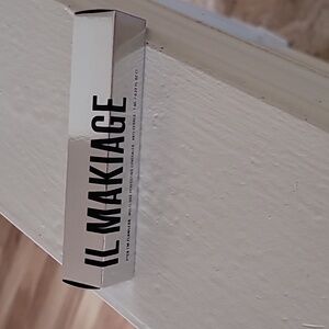 COPY - IL Makiage F**k I'm Flawless Concealer